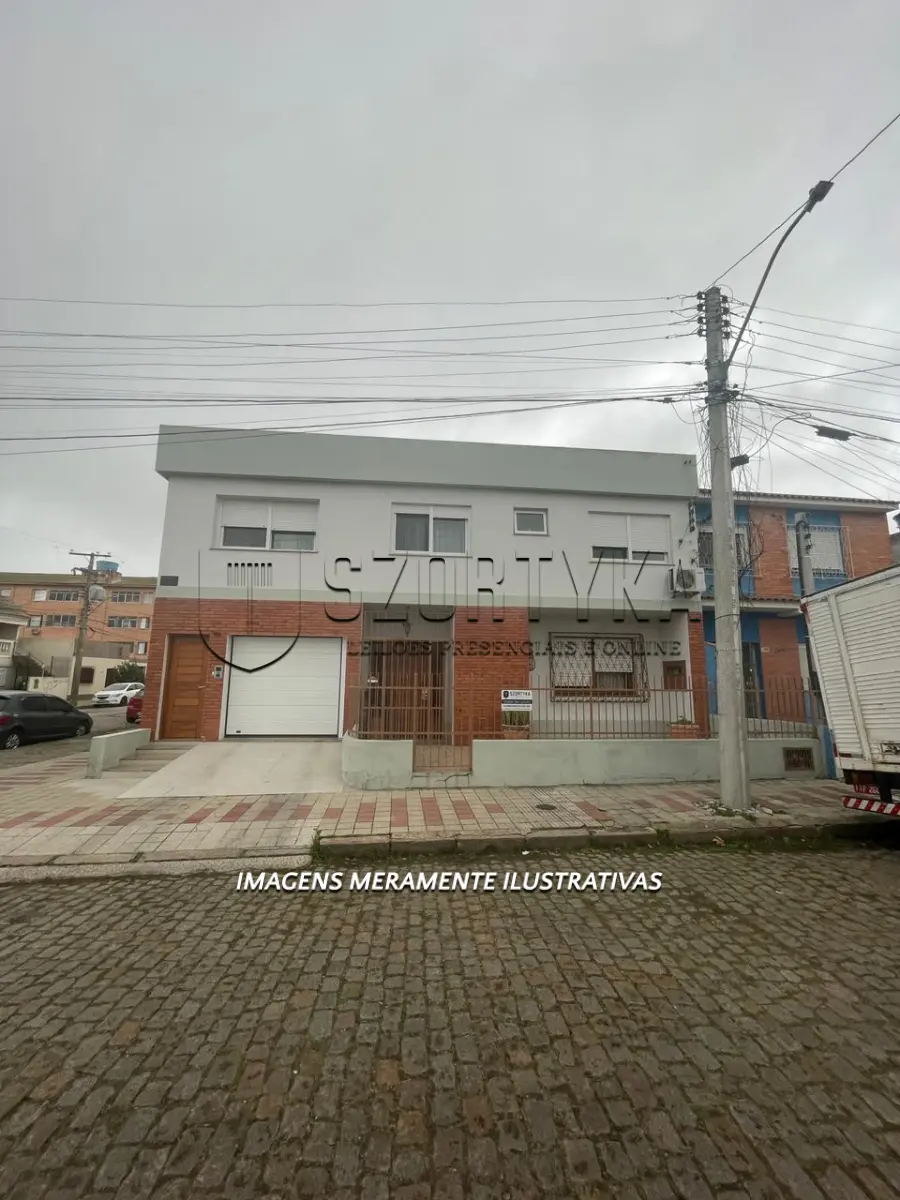 LOTE 001 - IMÓVEL NA CIDADE DE RIO GRANDE COM 92,96 m²