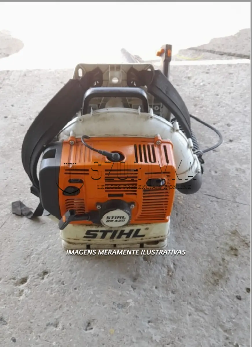 LOTE 024 - SOPRADOR COSTAL STIHL BR 420