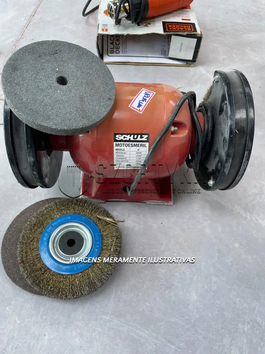 LOTE 051 - MOTO ESMERIL 220W COM REBOLO - MMI-50BV