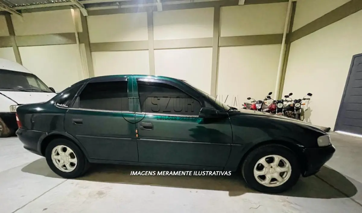 LOTE 001 - GM/VECTRA GLS, 1999/1999