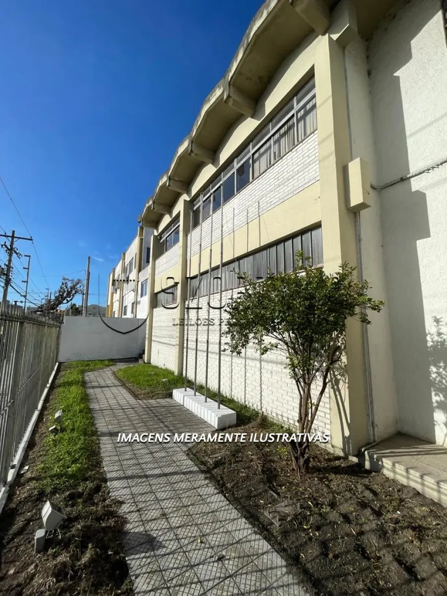 LOTE 001 - VENDA DIRETA DE UM IMÓVEL NA PRAÇA 20 DE SETEMBRO COM 5.663,77 m²