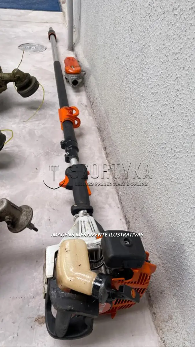 LOTE 052 - MOTOPODA PROFISSIONAL MODELO HT75