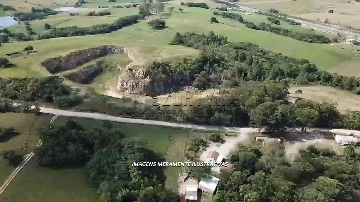 LOTE 001 - UMA FRAÇÃO DE TERRAS COM 05HA. 05A. e 33CA, CONTENDO UMA MINA, EM SÃO LOURENÇO DO SUL