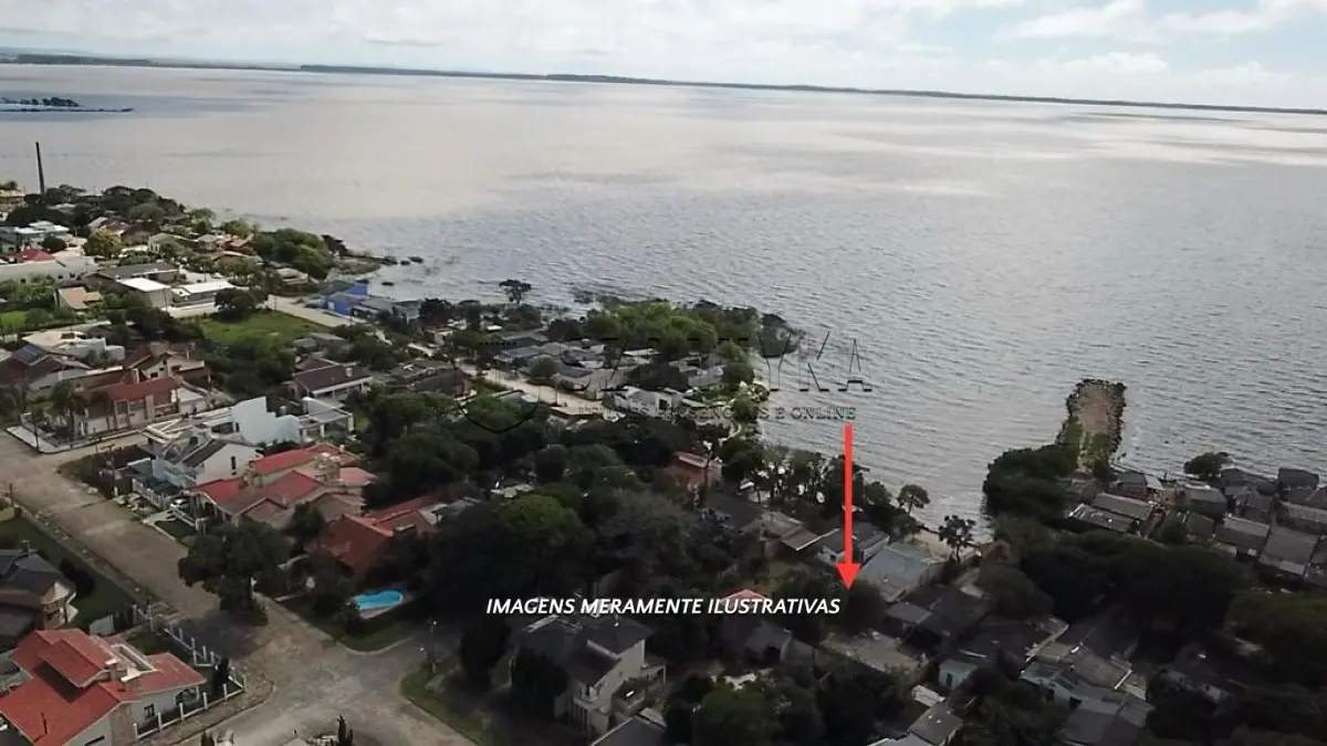 LOTE 001 - IMÓVEL COM 484M², EM TAPES