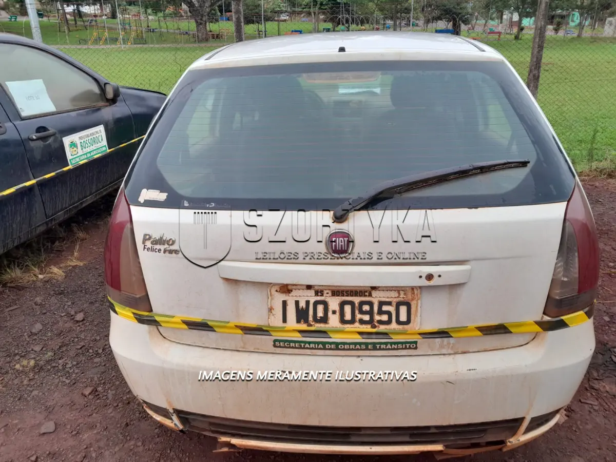 LOTE 011 - FIAT PALIO FIRE 4P 1.0 8V, ANO/MOD 2015/2015