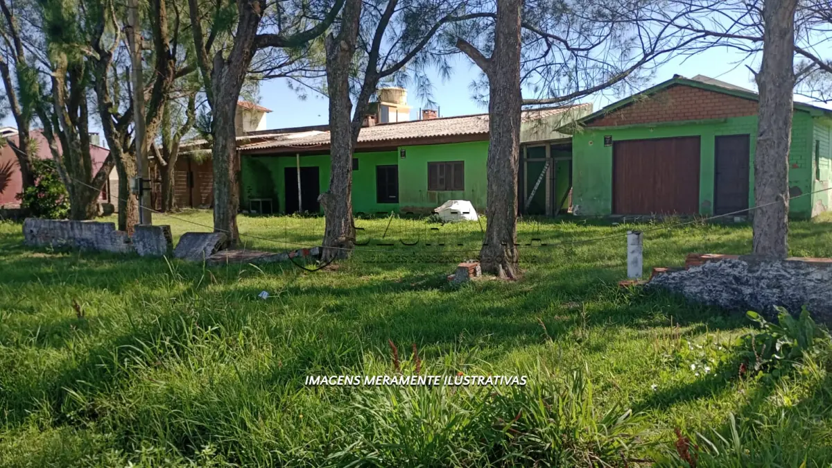 LOTE 001 - UMA CASA NA PRAIA EM CIDREIRA