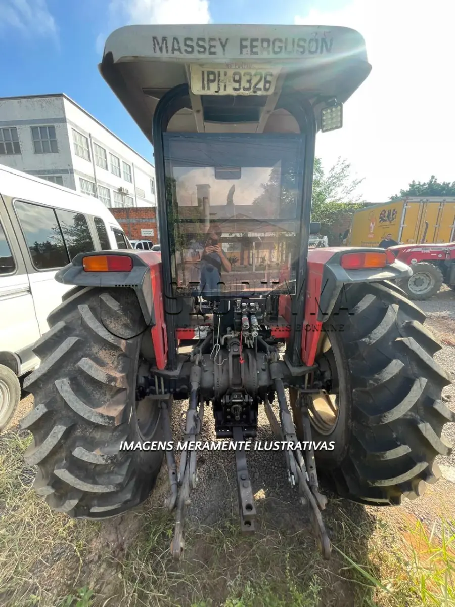 LOTE 008 - TRATOR MASSEY FERGUSON 283 ANO 2008