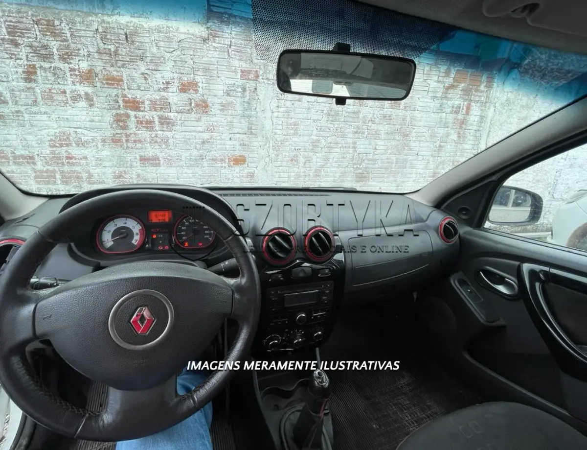 LOTE 001 - RENAULT SANDERO GT LINE 1.6 8V, 2013/2013