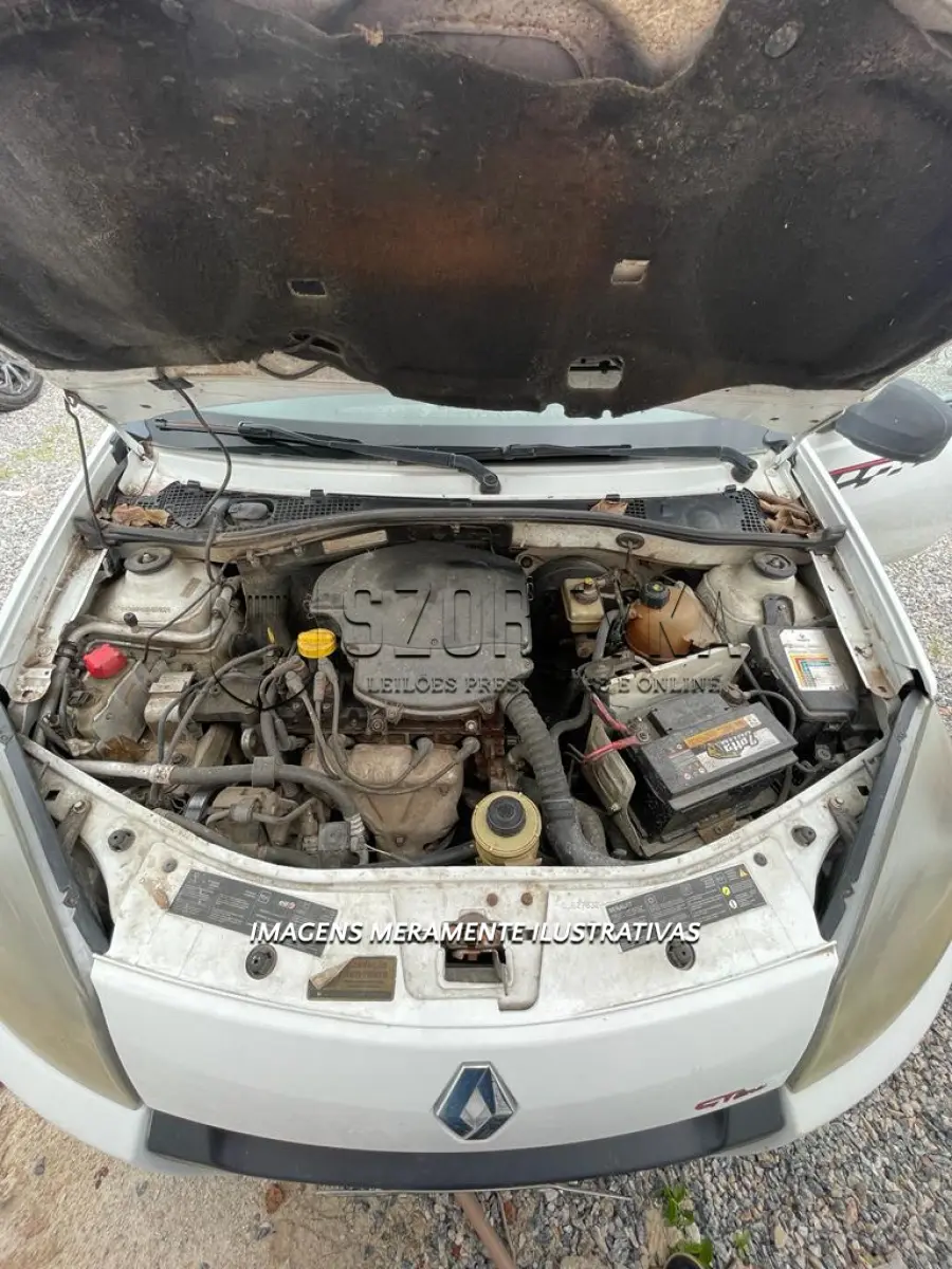 LOTE 001 - RENAULT SANDERO GT LINE 1.6 8V, 2013/2013