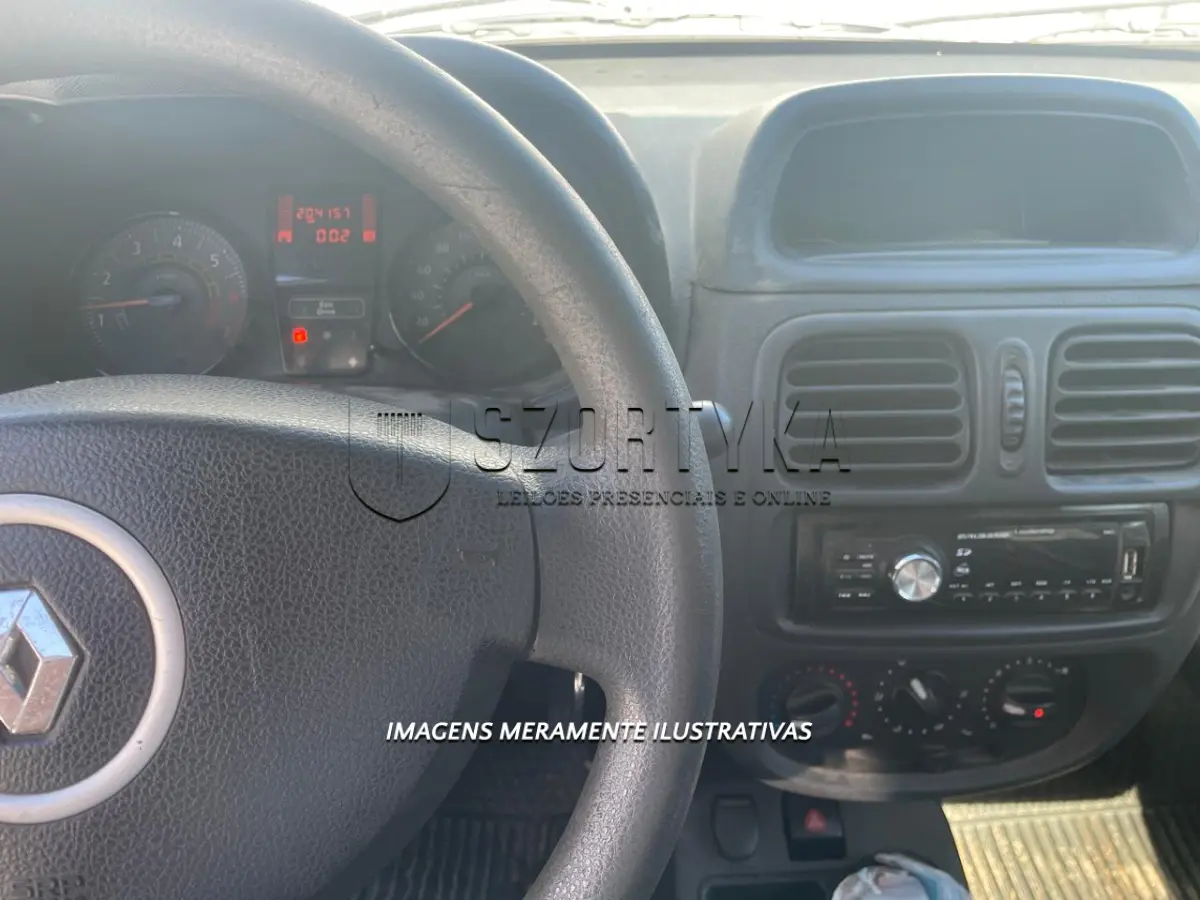 LOTE 007 - RENAULT/CLIO, placas IWD7129, cor branca, ano/mod 2014/2015