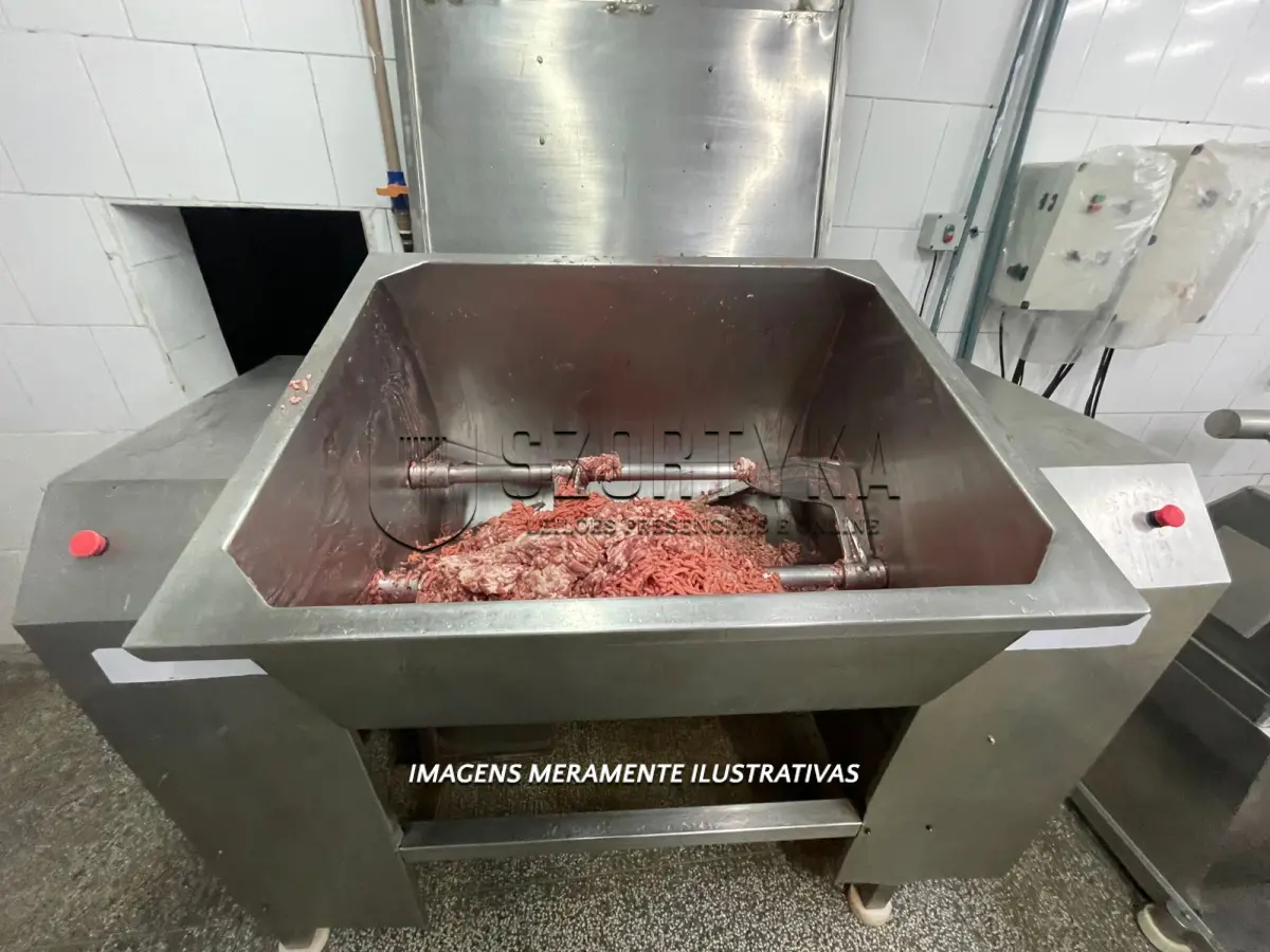 LOTE 001 - 01 (um) Misturador   de   Carne, em   inox