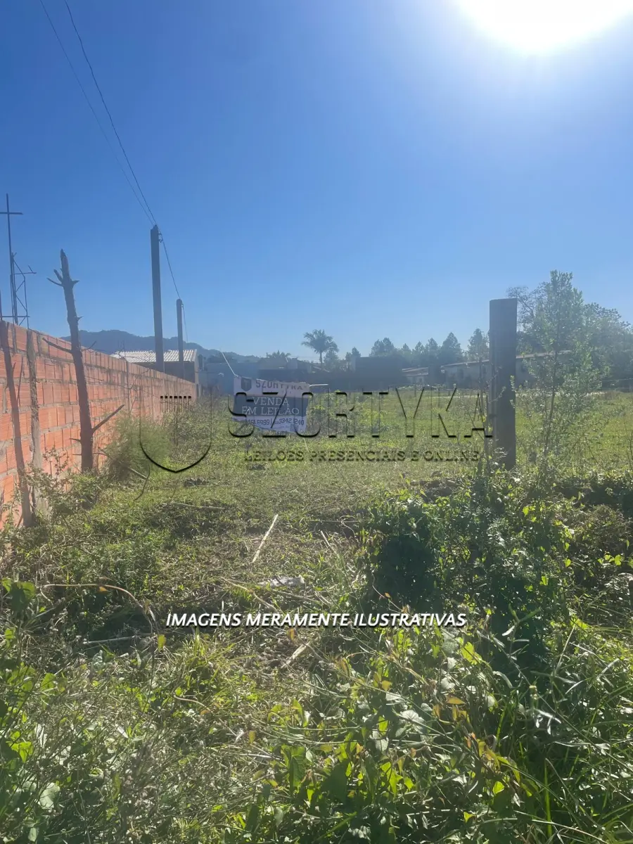 LOTE 001 - UM TERRENO COM 286,38M² EM CANDELÁRIA