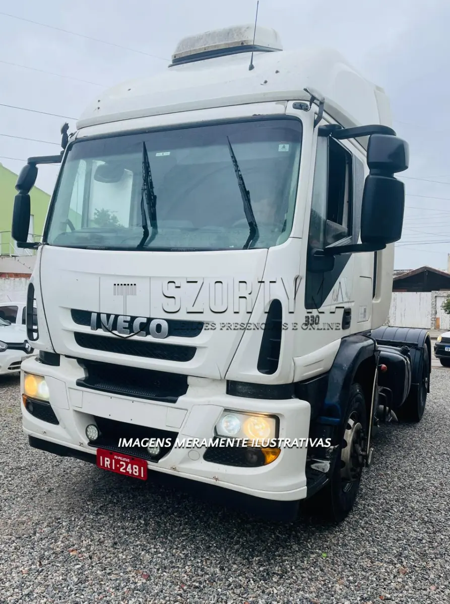 LOTE 001 - CAMINHÃO IVECO/CURSOR 450E33T, 2010/2011