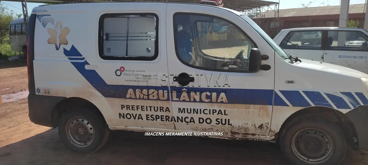 LOTE 003 - Fiat, Doblô 1.8.flex, ano 2012/2013