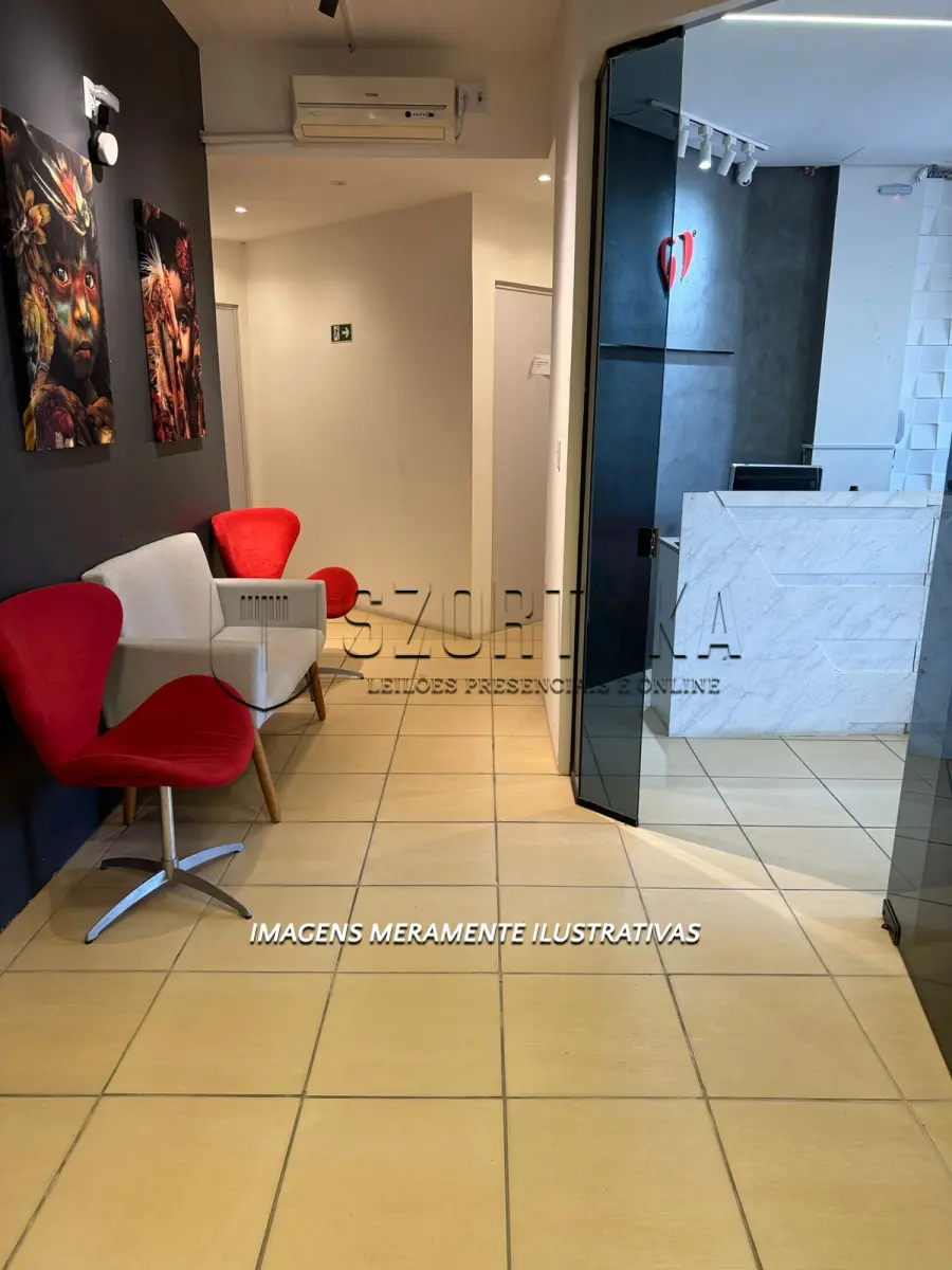 LOTE 001 - ÓTIMO IMÓVEL COMERCIAL E RESIDENCIAL EM PELOTAS