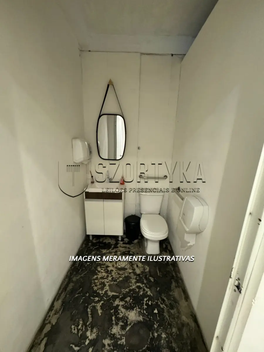 LOTE 001 - ÓTIMO IMÓVEL COMERCIAL E RESIDENCIAL EM PELOTAS