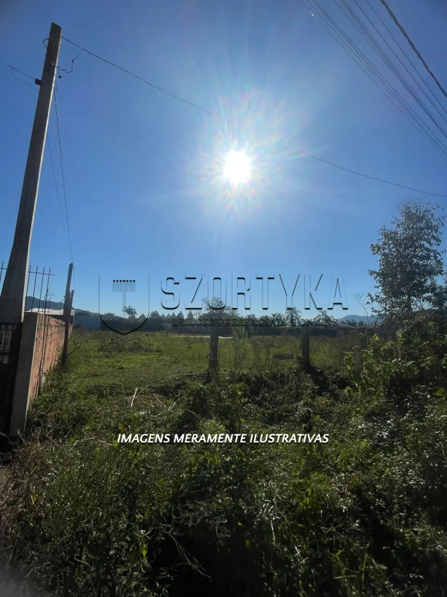LOTE 001 - UM TERRENO COM 286,38M² EM CANDELÁRIA