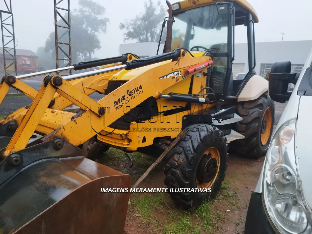 LOTE 008 - Retroescavadeira e pá carregadeira frontal, marca JCB, modelo 3C, tração 4X4, 2011
