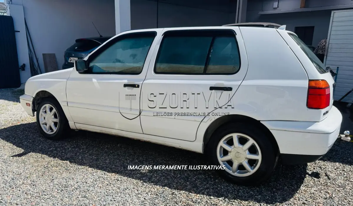 LOTE 001 - VOLKSWAGEN/GOLF GL 1.8, 1996