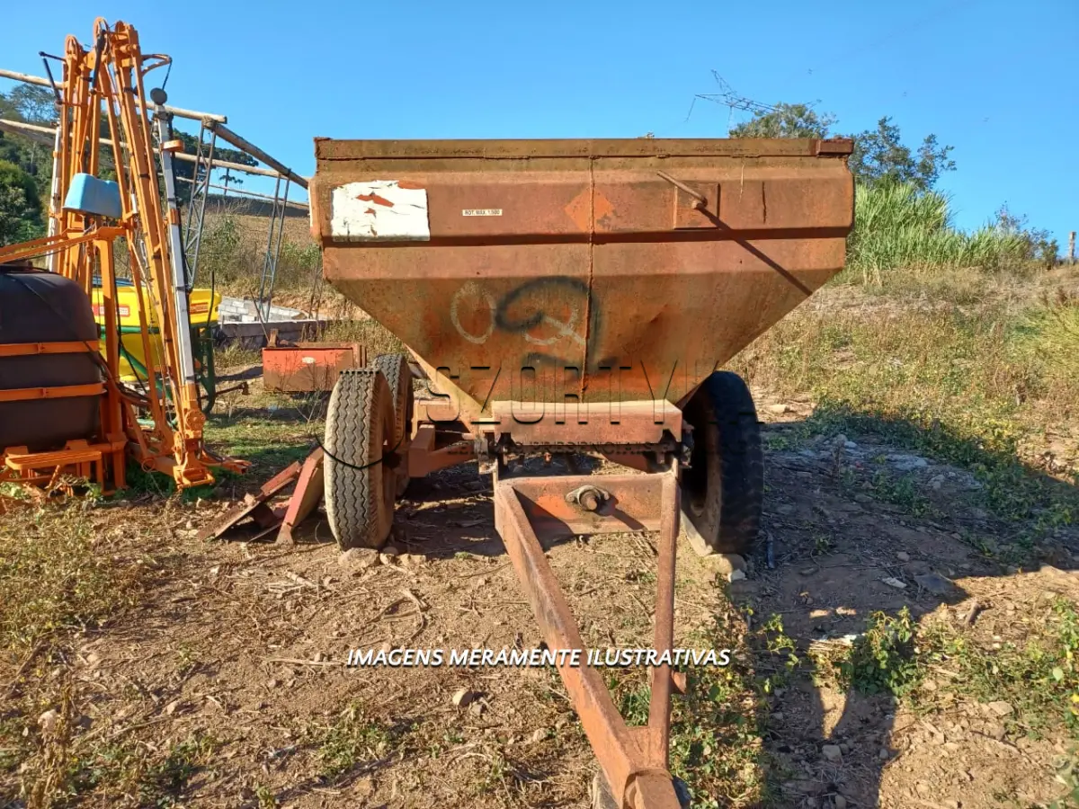 LOTE 010 - DISTRIBUIDOR DE ADUBO ORGÂNICO SÓLIDO IAC, CAPACIDADE 5.25 MT3, RODADO TANDEN ARO 20, DISCO TRASEIRO DUPLO, 2017
