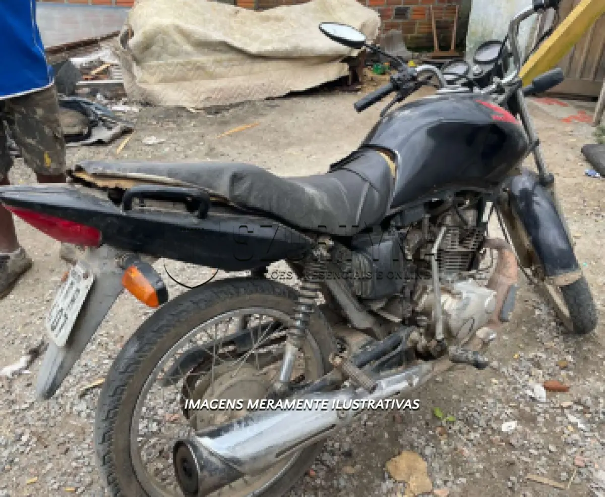LOTE 002 - Honda/CG 125 FAN KS, ano/mod 2011, cor preta