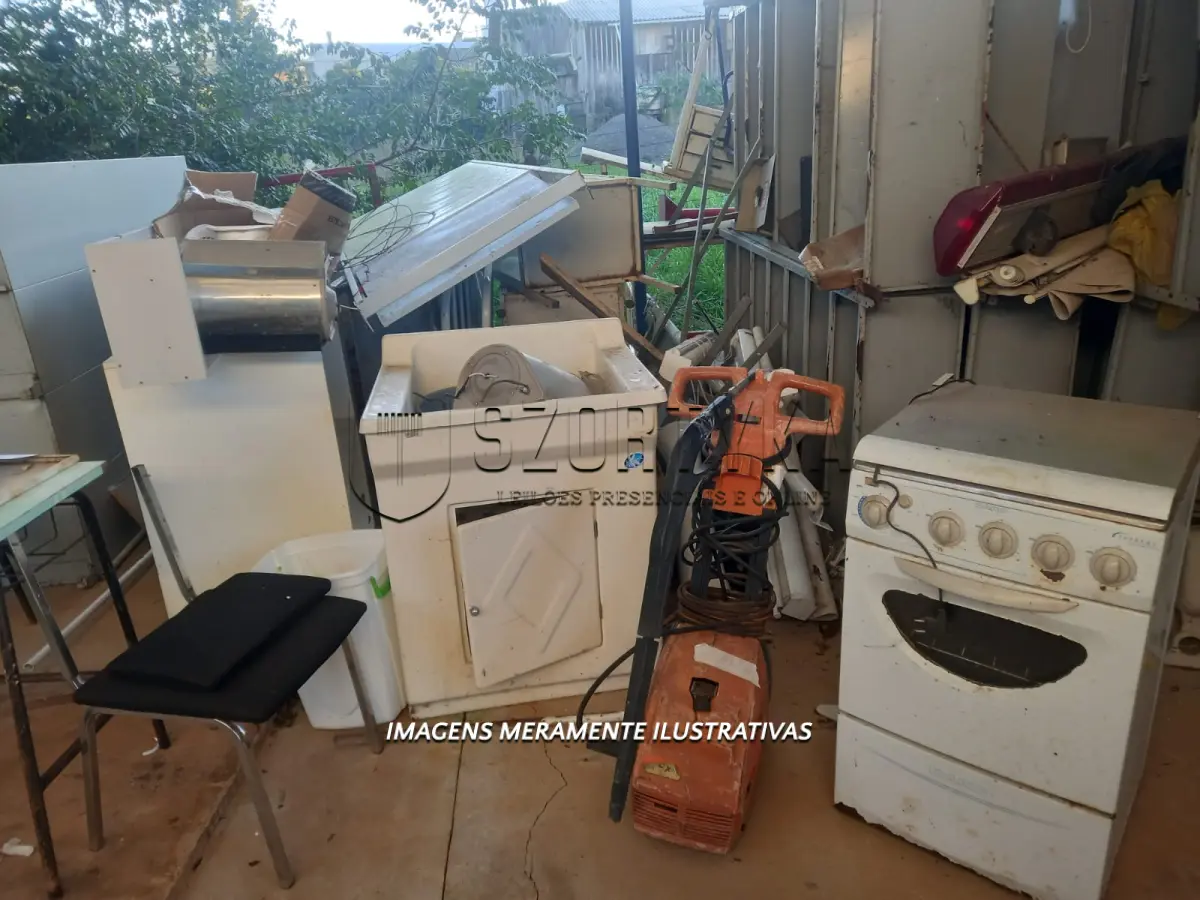 LOTE 015 - LOTE DE MATERIAIS DIVERSOS