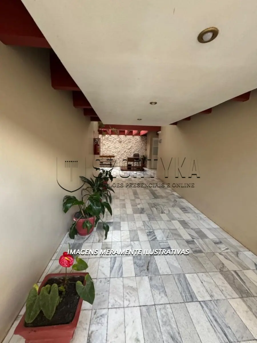 LOTE 001 - APARTAMENTO COM VAGA PARA ESTACIONAMENTO NO EDIFÍCIO TAMANDARÉ EM PELOTAS