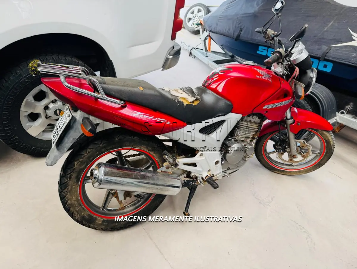 LOTE 001 - HONDA CBX/250 TWISTER, 2004