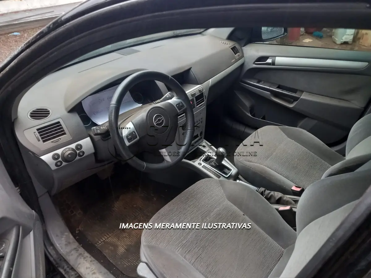 LOTE 004 - VEÍCULO  GM VECTRA SEDAN ELEGANCE, FLEX 2010