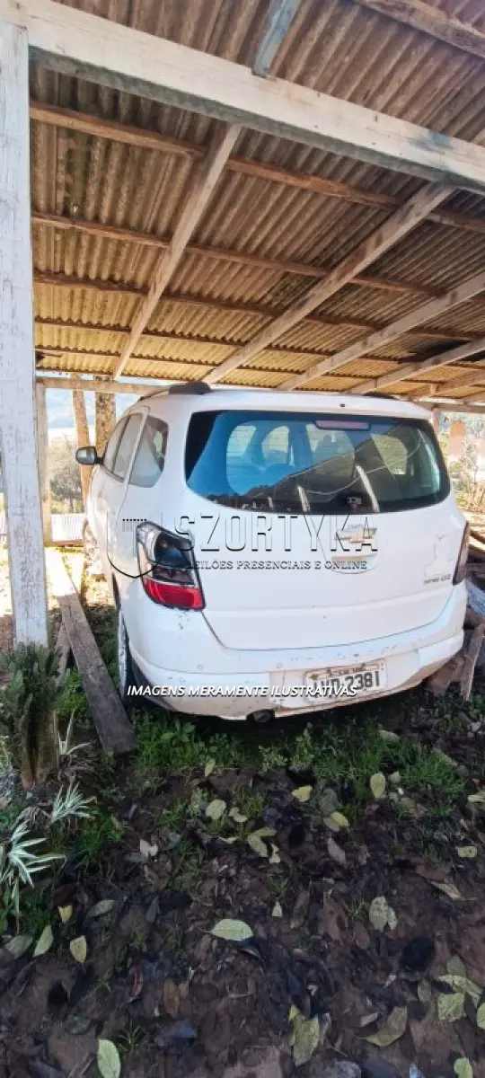 LOTE 005 - CHEVROLET, SPIN 1,8 MT LTZ, ANO 2013/2014, 7P, FLEX