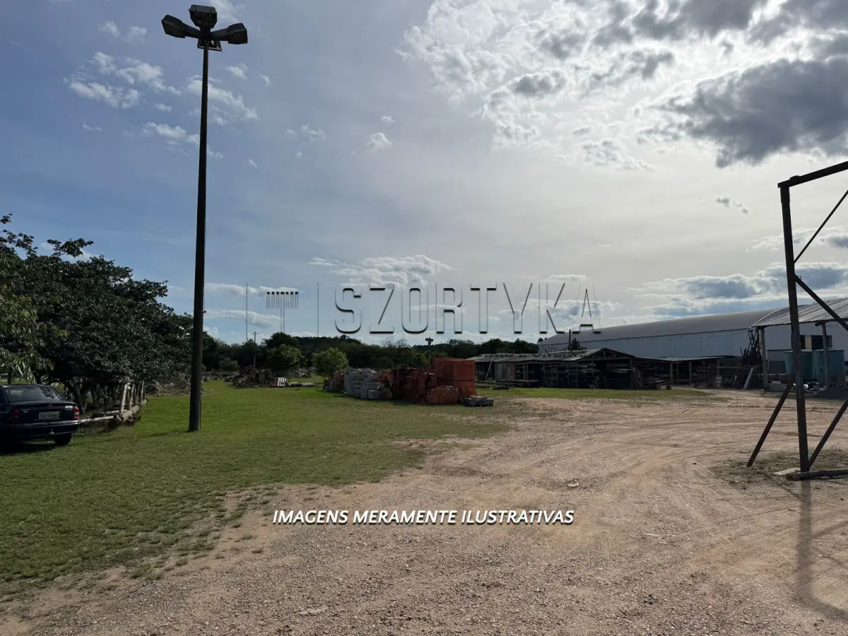 LOTE 001 - IMÓVEL NO DISTRITO INDUSTRIAL EM CAMAQUÃ COM 9.716,10 m²