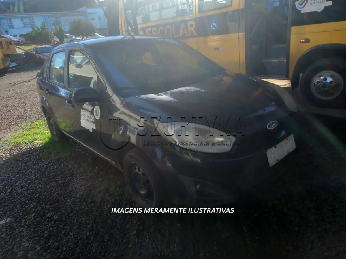 LOTE 011 - VEÍCULO FORD FIESTA SEDAN 1.6 FLEX, 2011/2012