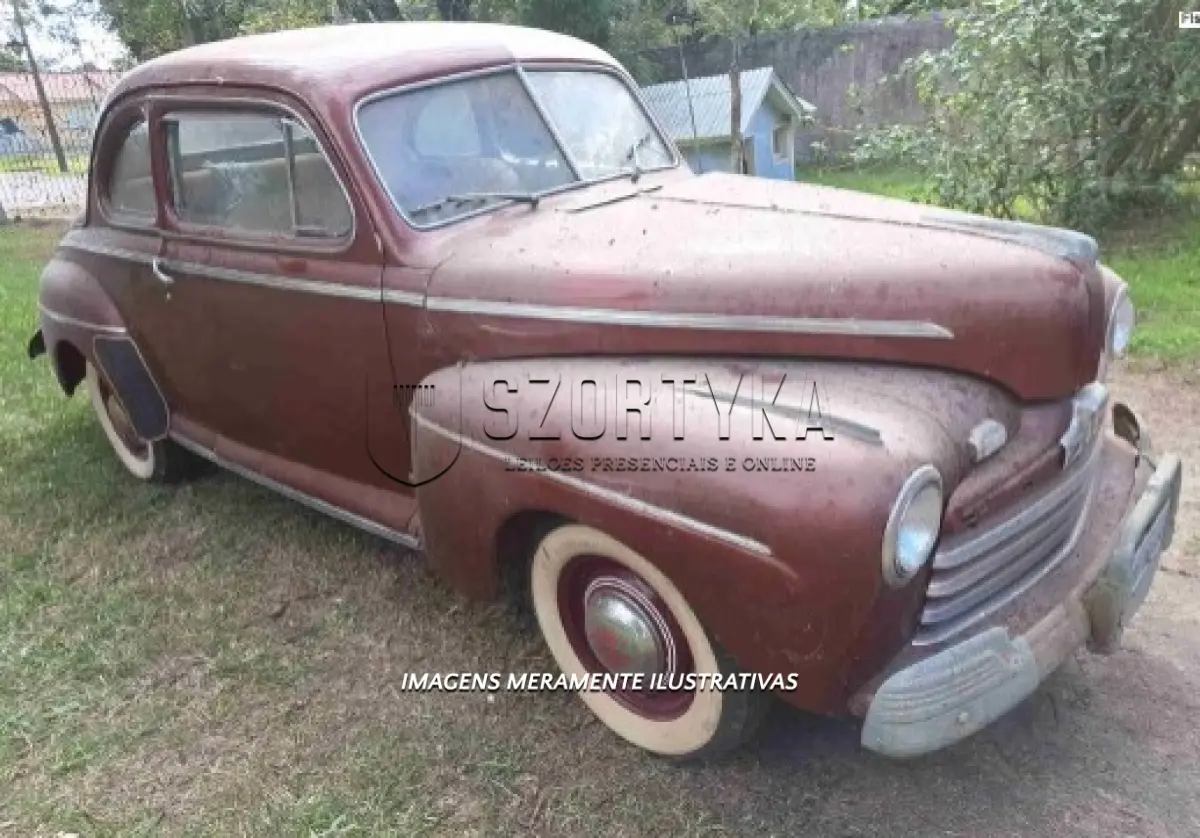 LOTE 001 - IMP/FORD COUPÊ 1946