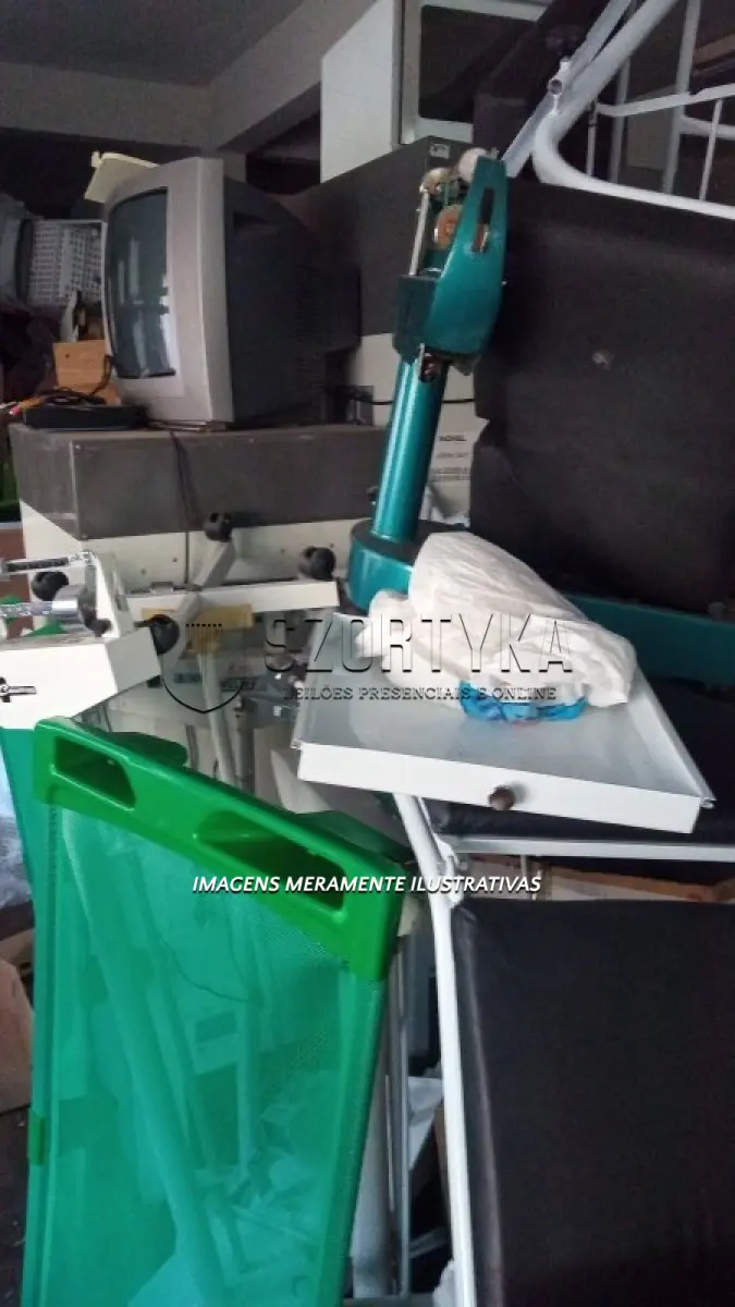 LOTE 016 - LOTE DE EQUIPAMENTOS MÉDICOS E DE ODONTOLOGIA