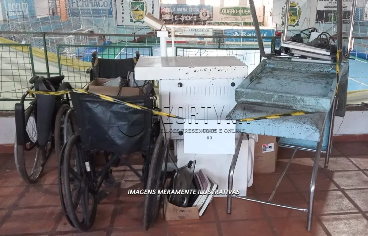 LOTE 003 - ARTIGOS HOSPITALARES