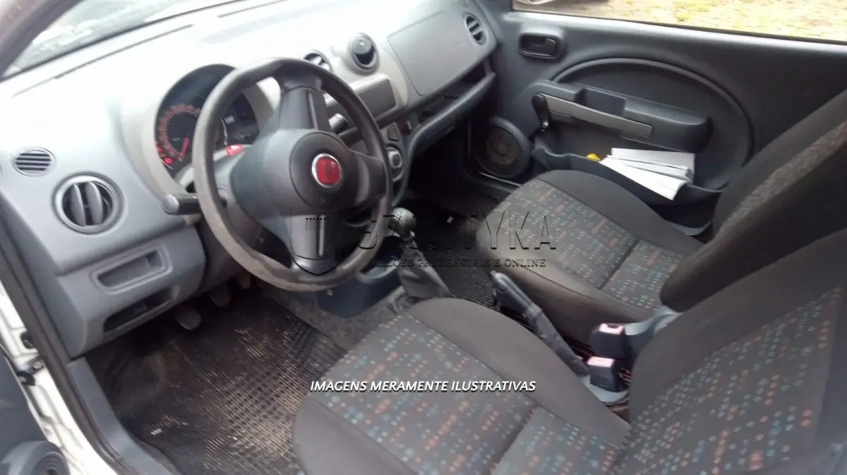 LOTE 019 - VEÍCULO FIAT/FIORINO FURGÃO 1.4, PLACAS IVR9921, ANO/MOD 2014/2014