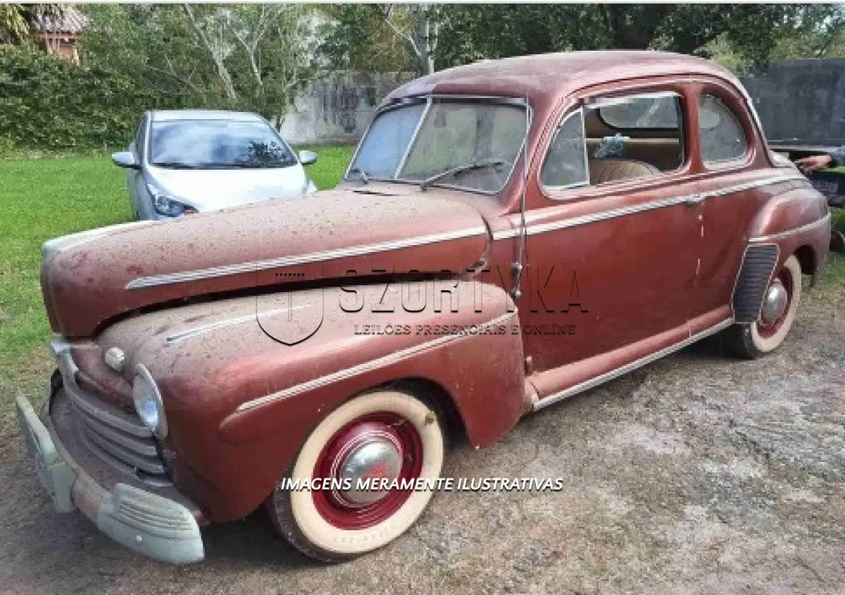 LOTE 001 - IMP/FORD COUPÊ 1946