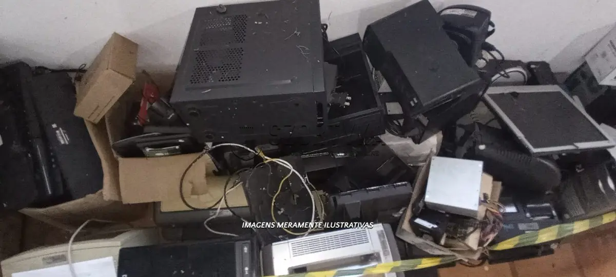 LOTE 001 - EQUIPAMENTOS DE INFORMÁTICA