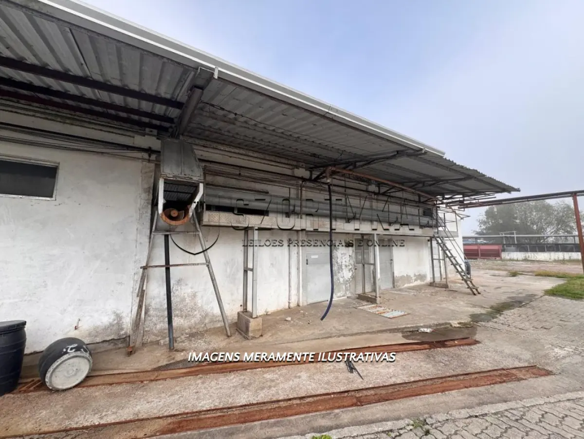 LOTE 001 - IMÓVEL INDUSTRIAL COM ÁREA DE 13,3193 HA COM ESTRUTURA DE FRIGORÍFICO