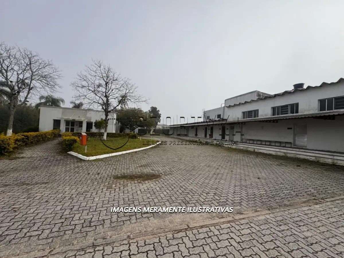 LOTE 001 - IMÓVEL INDUSTRIAL COM ÁREA DE 13,3193 HA COM ESTRUTURA DE FRIGORÍFICO