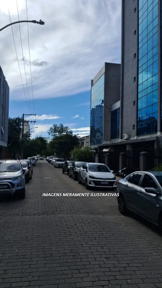 LOTE 001 - PRÉDIO COMERCIAL DE ALTO PADRÃO NO BAIRRO SANTANA, EM PORTO ALEGRE/RS