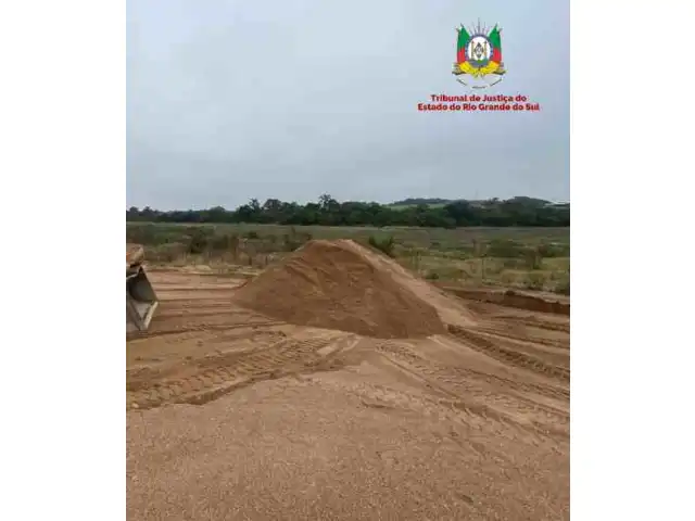 LEILÃO DE 1.500 m³ DE AREIA
