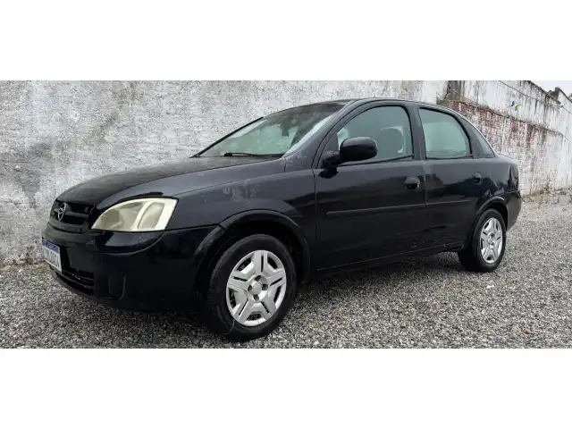 LEILÃO DE UM GM/CORSA SEDAN, 2005/2005