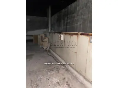 Leilão de um forno industrial elétrico para bolachas e biscoitos com 20 metros