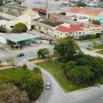 CONJUNTO DE PRÉDIOS EDIFICADOS EM TERRENO COM 14.444, 57 M² NA PRAÇA VINTE DE SETEMBRO EM PELOTAS.