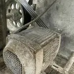 UMA MASSEIRA SIAM UTIL, CAPACIDADE 200KG