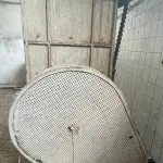 UMA MASSEIRA SIAM UTIL, CAPACIDADE 200KG