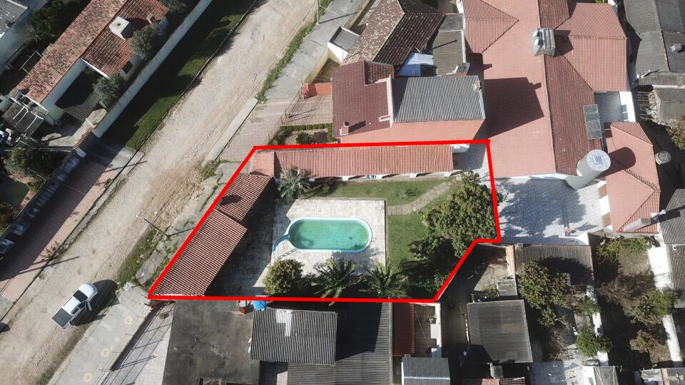 LEILÃO DE UM TERRENO NO LOTEAMENTO ARANALDE NA CIDADE DE PELOTAS