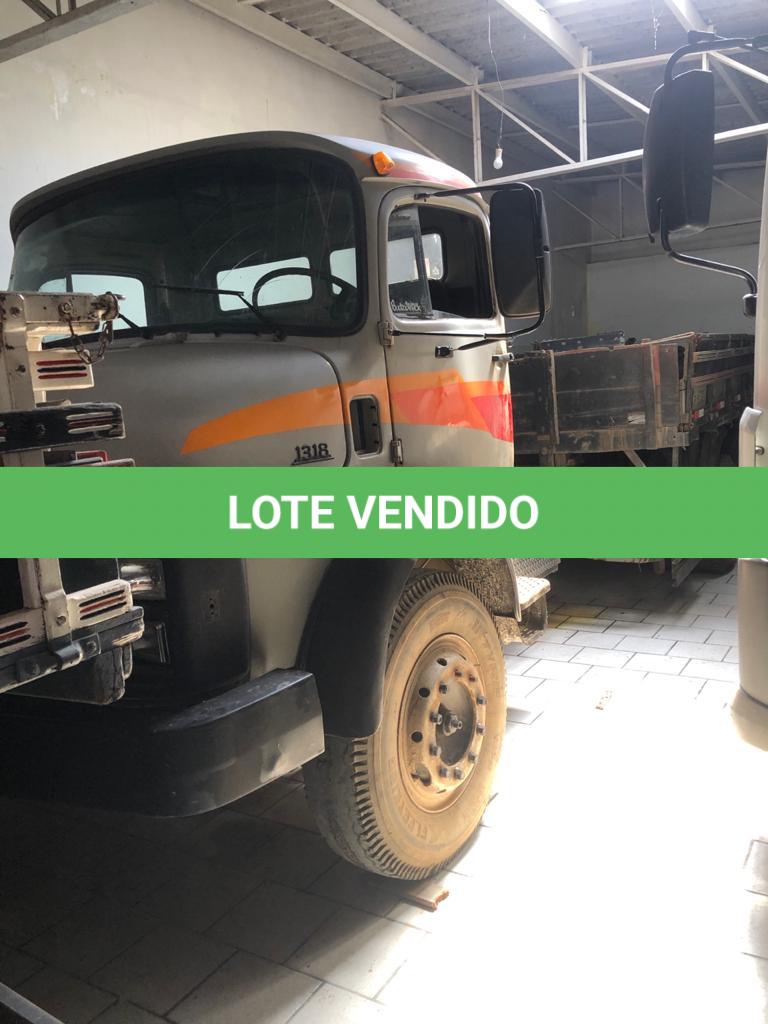 LEILÃO DE UM CAMINHÃO MERCEDES BENZ, L1318, TRUCK, ano/mod 1988/1988