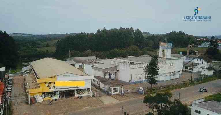 LEILÃO DE UM COMPLEXO INDUSTRIAL EM MORRO REDONDO